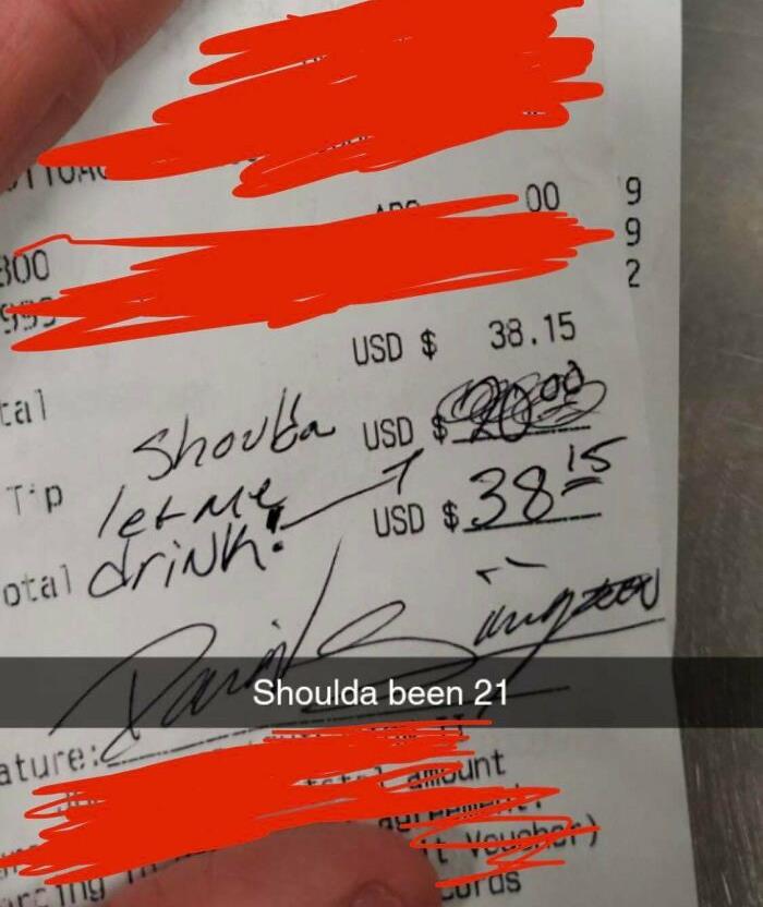 30 Trashy Tips Left By Customers.