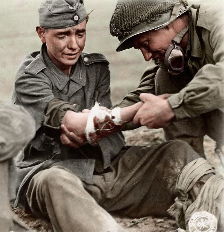 interesting photos from history - colourised ww2