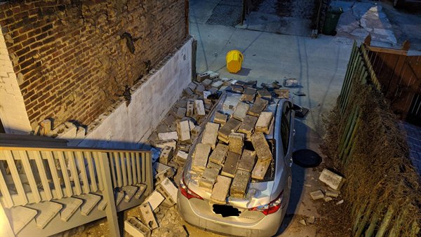 funny fail photos - car crushed by bricks