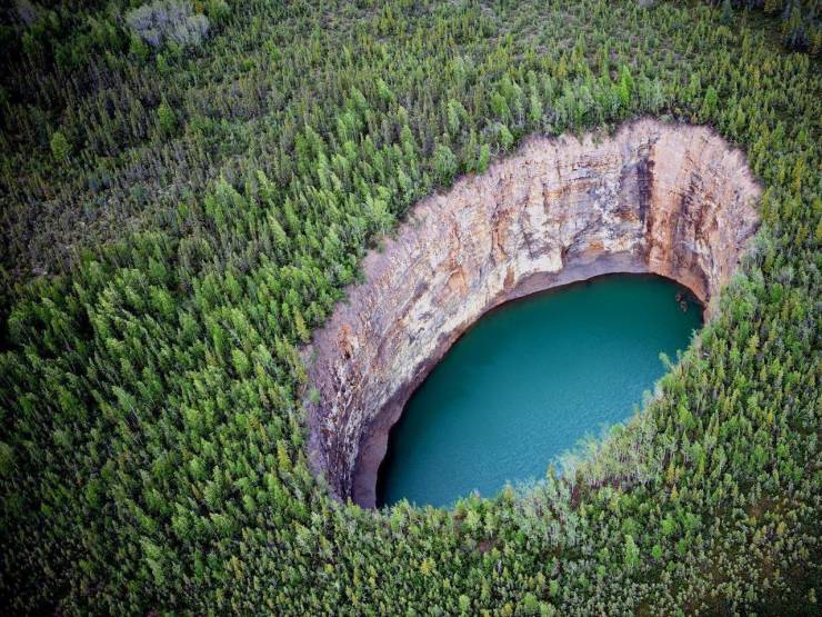 canadian sinkholes - Li