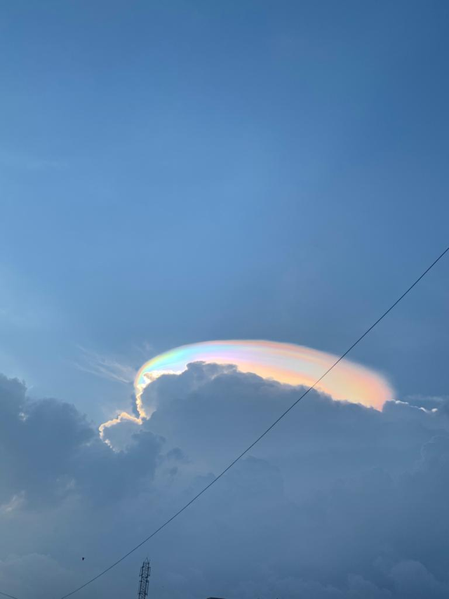rainbow cloud reddit