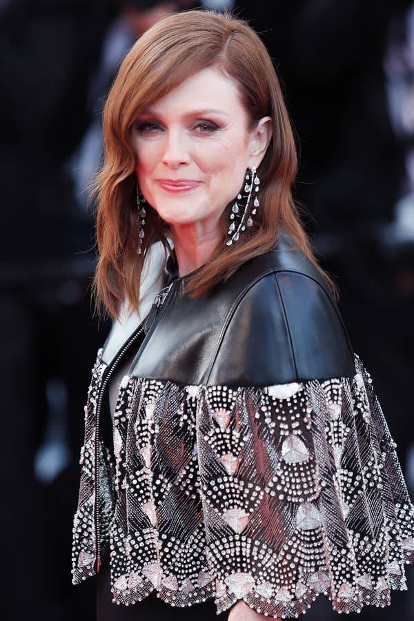 Julianne Moore's birth name is Julie Smith