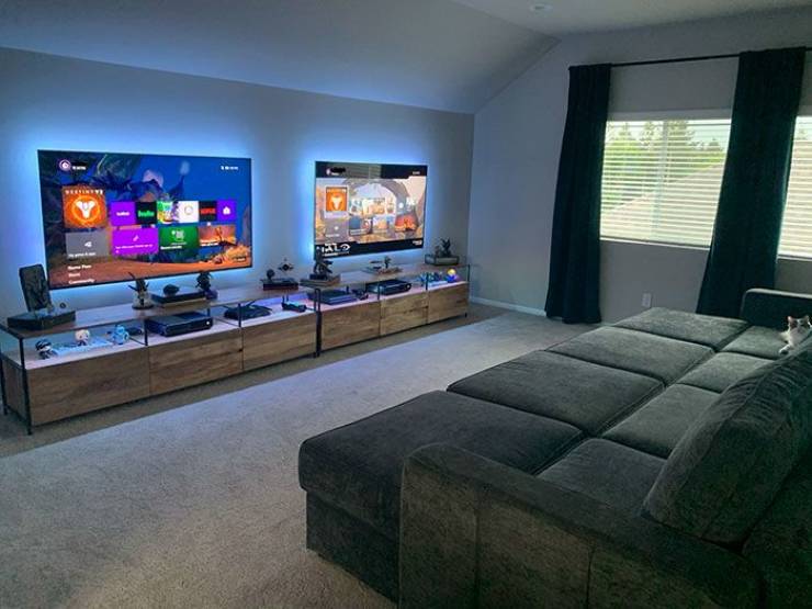 awesome things - living room his and hers gaming setup - 3.