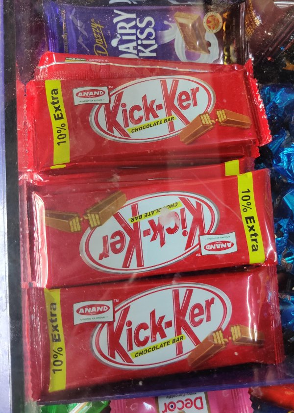 snack - Dazzy Dairy Kiss Anand 10% Extra K Kickker Chocolate Bar Chcolate Bar 10% Extra lickker Anand Tm Tm Anand 10% Extra Kickker Chocolate Bar Decor