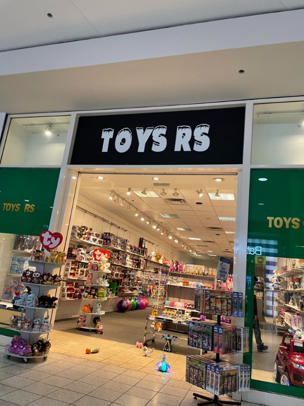 shopping mall - Toys Rs Toys Rs Toys ba 12