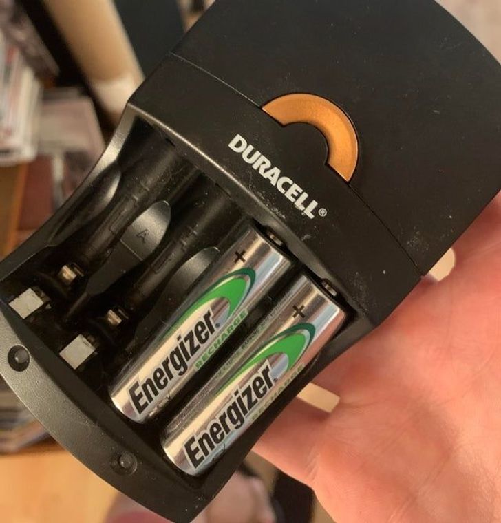 hardware - Energizer Recharge Energizer Duracell