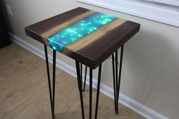 epoxy table fairy lights