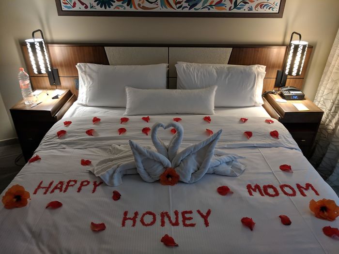 bed sheet - 11 Happp Honey