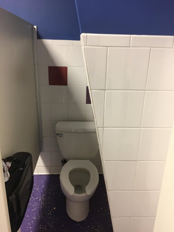 toilet - o