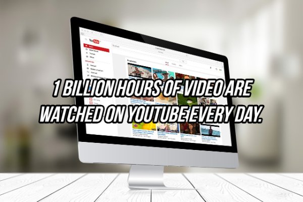 computer ad youtube - 1 Billion Hours Ofvideo Are Watched On Youtubeevery Day