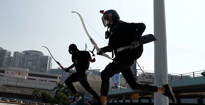 Student Archers Take Position To Battle Police After Writing Their Last Words