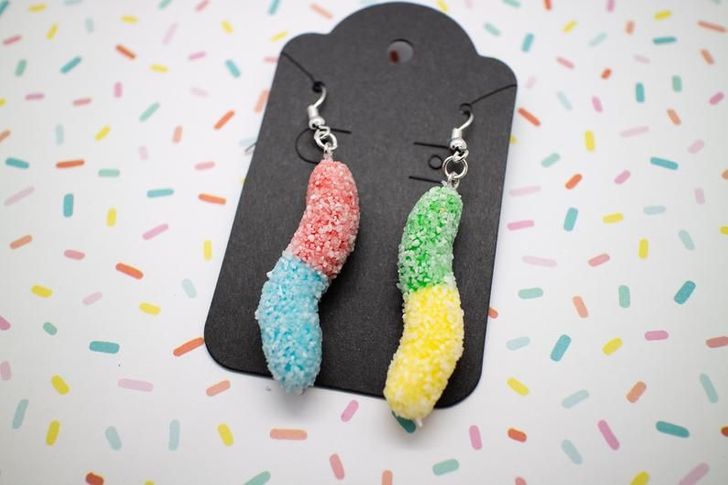 funny food pics - gummy worm earrings