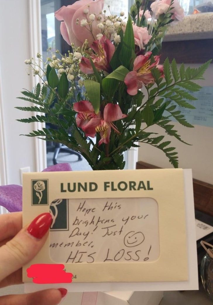 “Today at work, I broke into tears in front of a client on the day of my breakup. He came back 15 minutes later with these.”