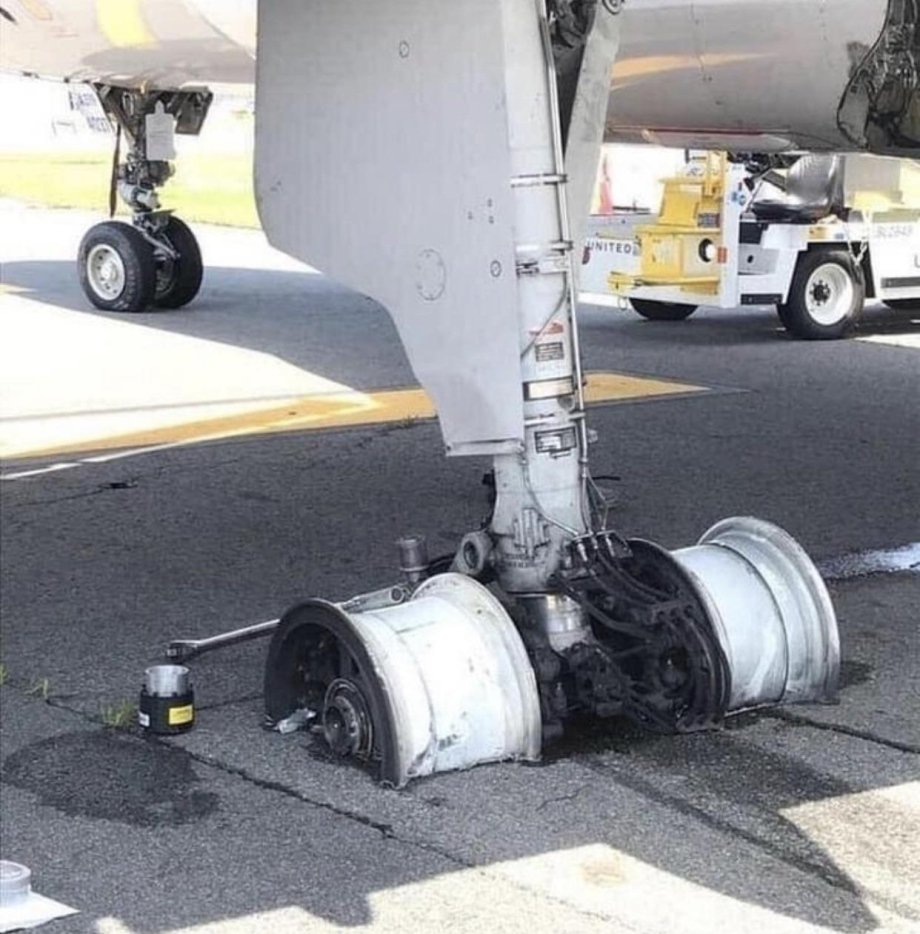 jetblue 292 landing gear