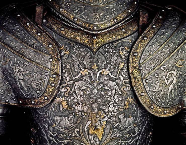 hercules armor of the emperor maximilian ii