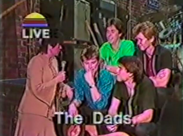 crowd - Live The Dads,