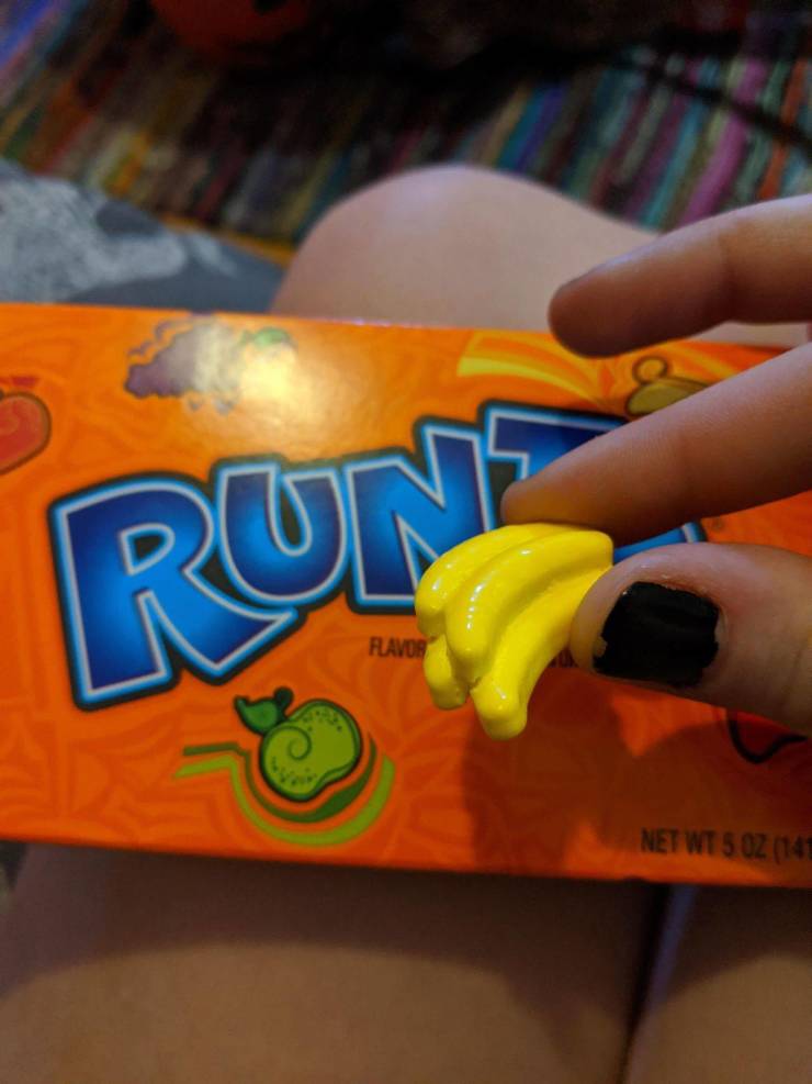“Found this bunch of bananas in my box of Runts.”