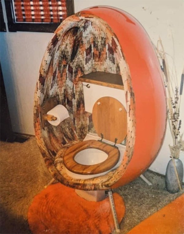 funny memes - weird retro furniture orange toilet