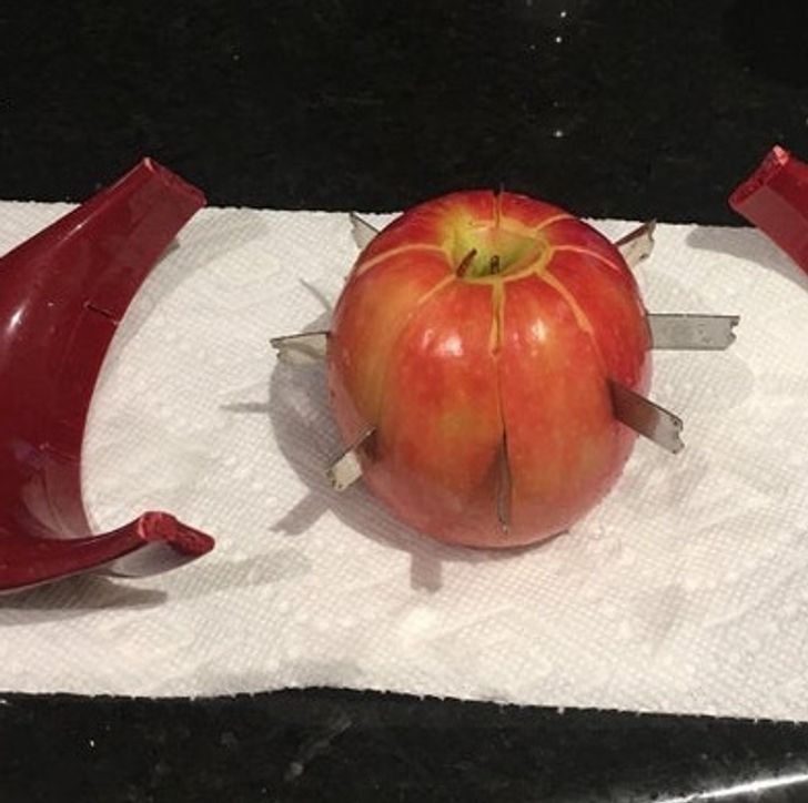 my apple broke the apple cutter