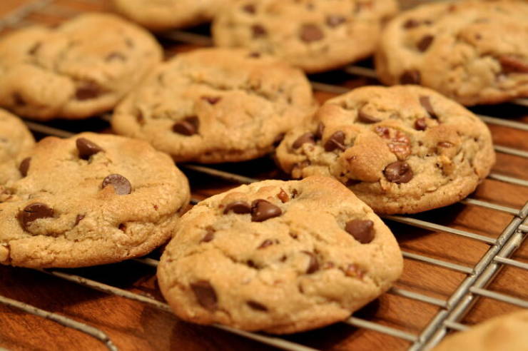 chocolate chip cookies jpg