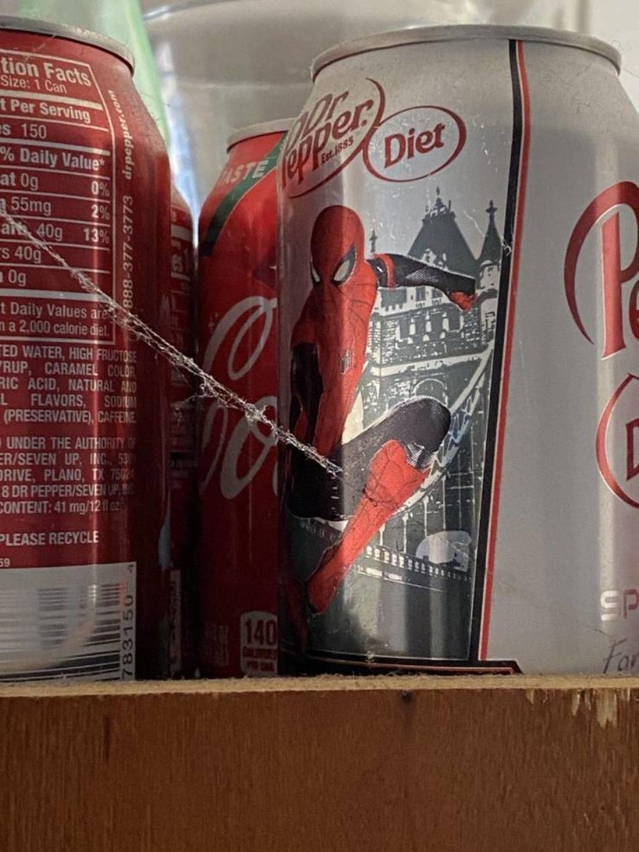 drink - 8883773773 drpepper.com tion Facts Size 1 Can Per Serving Est. 1885 Diet Aste $ 150 % Daily Value at og 0% 55mg 2% ai 40g 13% "s 40g Og 1 Daily Values are na 2,000 calorie diel. Ted Water, High Fructos Rup, Caramel Color Ric Acid, Natural Ano Flav