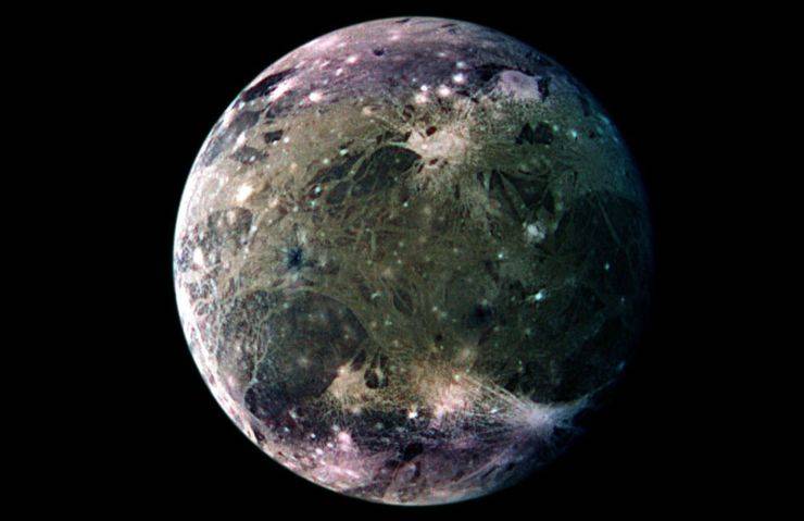 cool pics - jupiter's moon ganymede