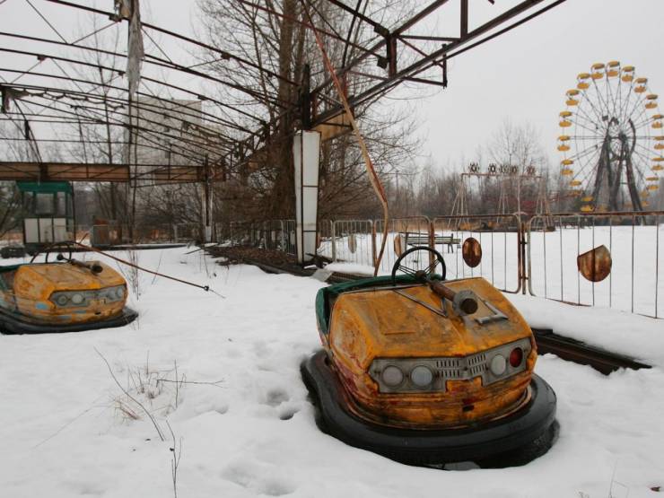cool pics - chernobyl amusement park