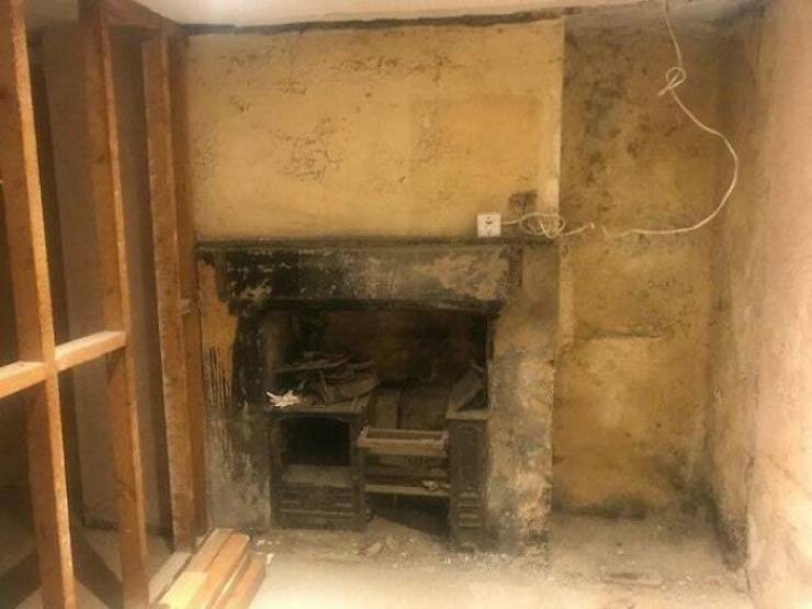 "A Wall Was Removed In A Victorian House We Are Working At Which Revealed An Old Cast Iron Fireplace"