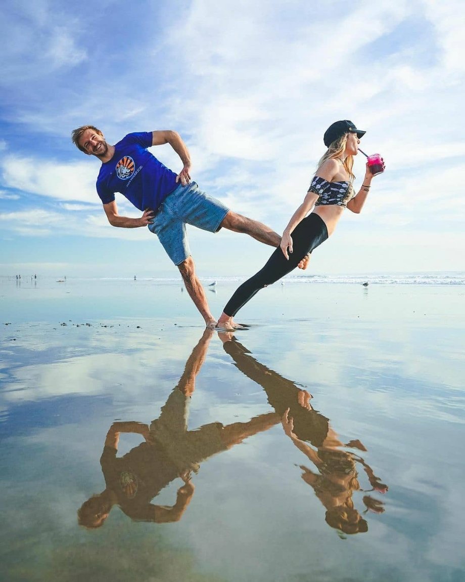 funny pics - annoying yoga couple photography