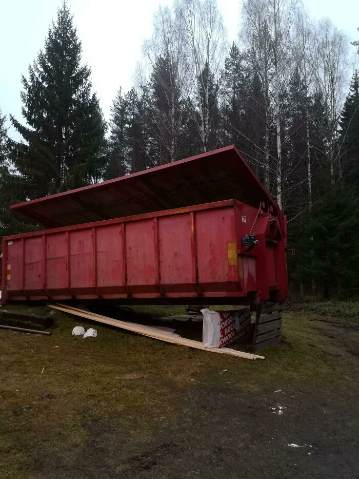 funny construction fails - freight car balanced on wood