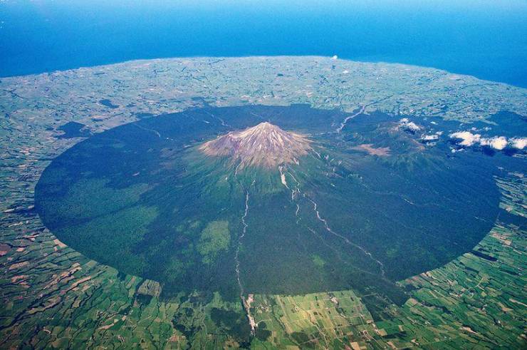 monte taranaki