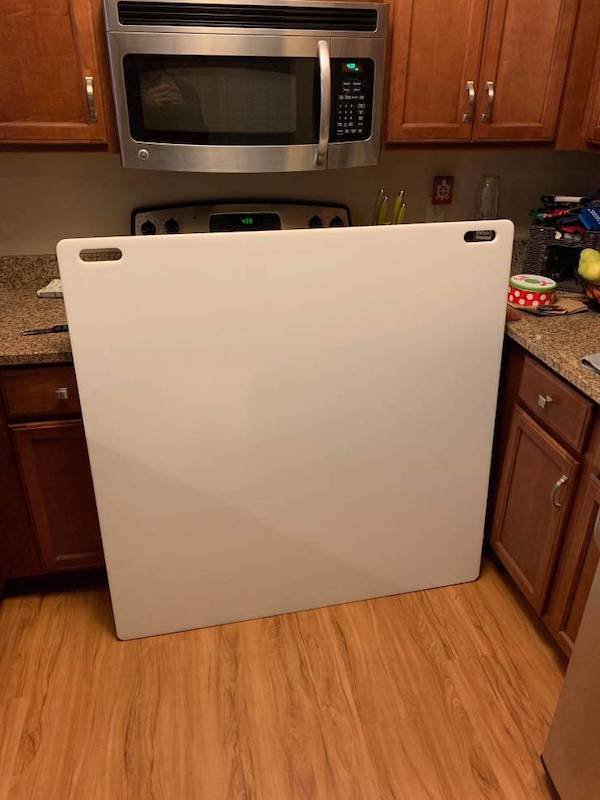 funny pics - world's largest cutting board