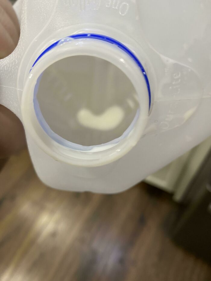 funny bad roommate pics - empty milk container put back in fridge