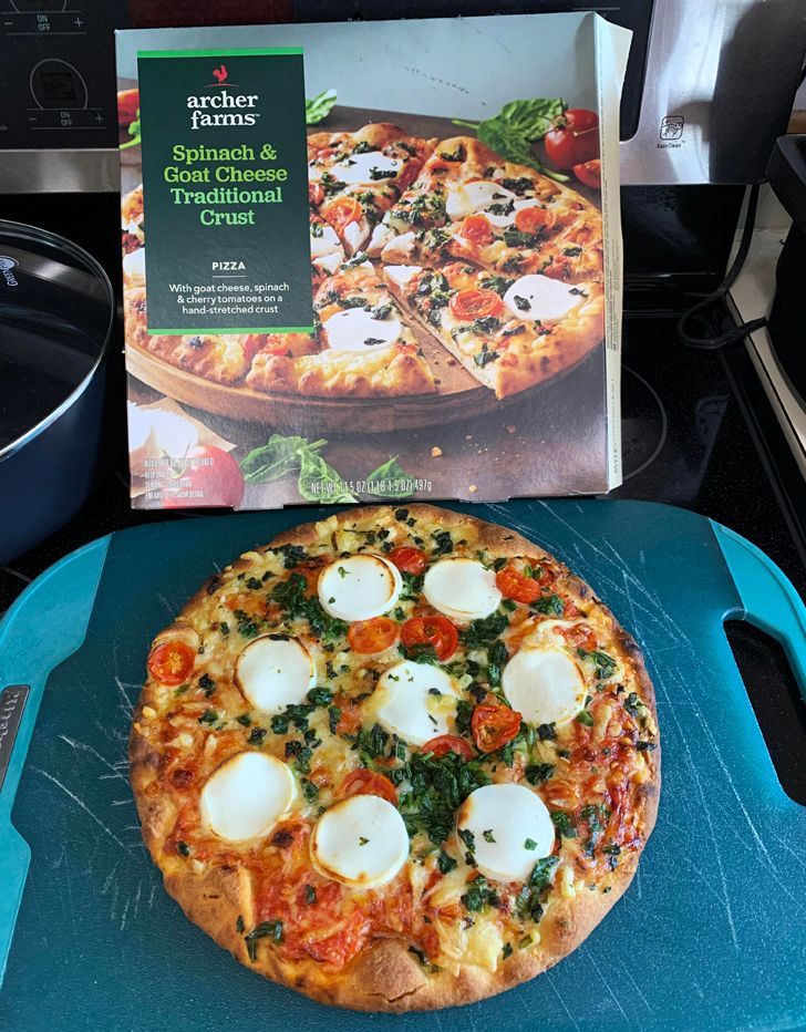 recipe - C C archer farms Spinach & Goat Cheese Traditional Crust Pizza With goat cheese, spinach & cherry tomatoes on a handstretched crust Asukord Preparells 07 118 9024970