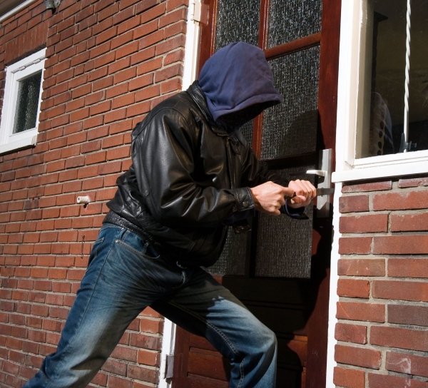 burglary crime - 1