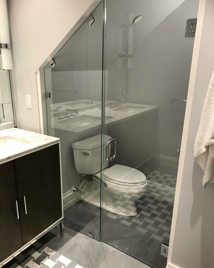 bathroom - I