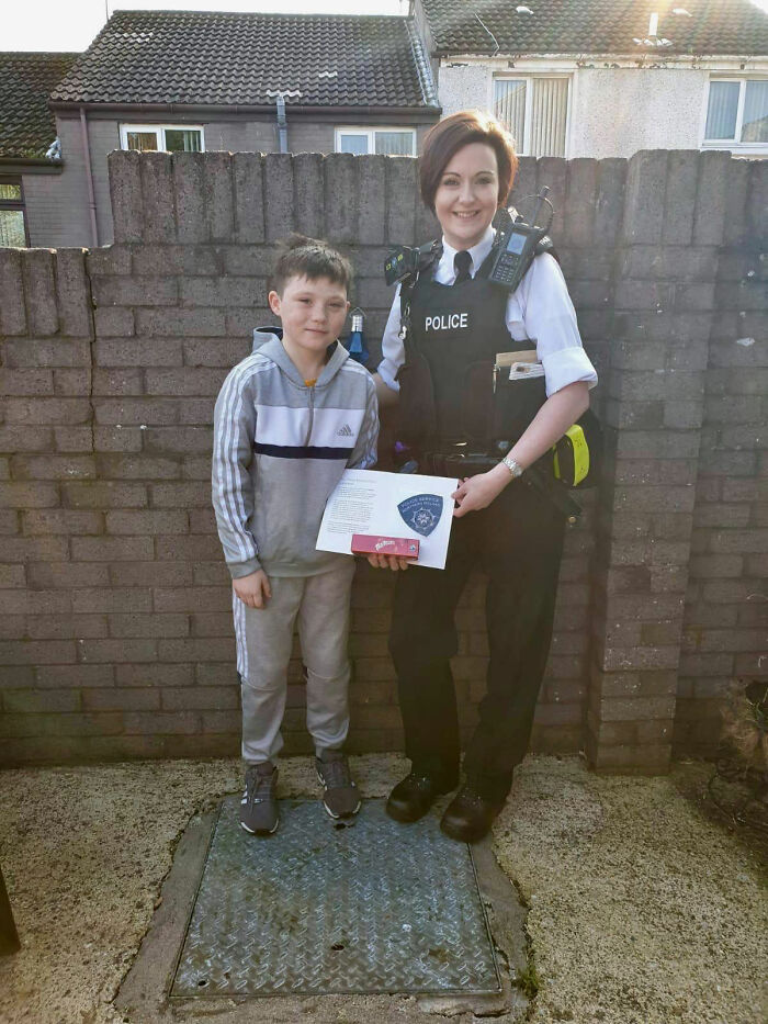 woman saves boy - 19 Police
