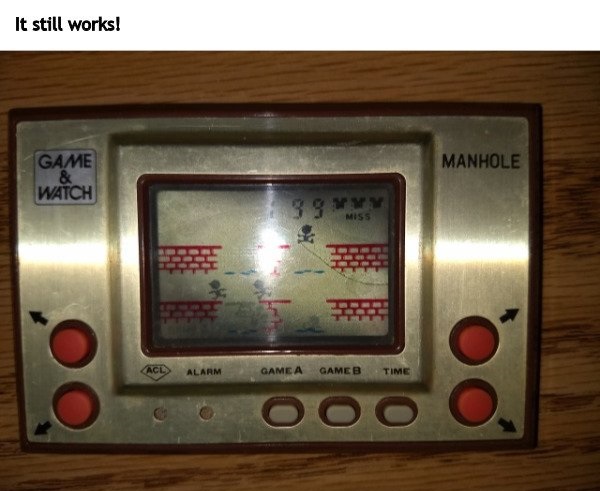 electronics - It still works! Manhole Game & Watch 39 Vyy Miss Acl Alarm Game A Game B Time Ooo