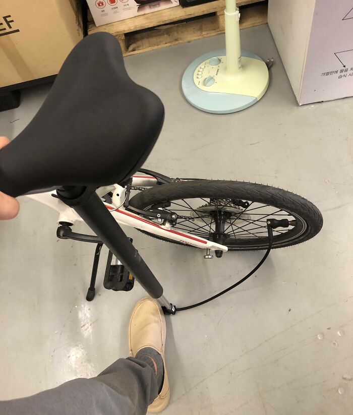 My Bike Seat Is Also A Bike Pump