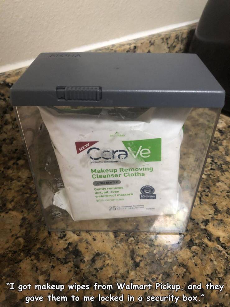 New Carave Lp With Der Makeup Removing Cleanser Cloths Ultra Gente Gently removes dirt, oil, even waterproof mascara w ceramides E 252 "I got makeup wipes from Walmart Pickup, and they gave them to me locked in a security box."