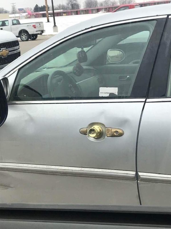 door knob on car