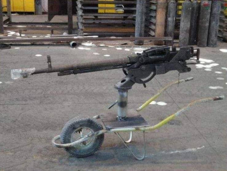 shopping cart with gun