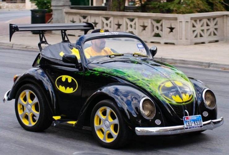 funny pics and memes - custom car batmobile