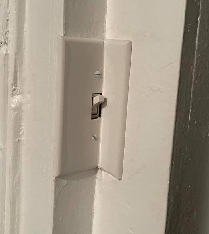 22 People Who Had One Job and Failed.