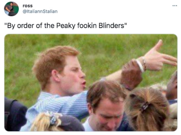 54 Funny Posts From Twitter This Week.