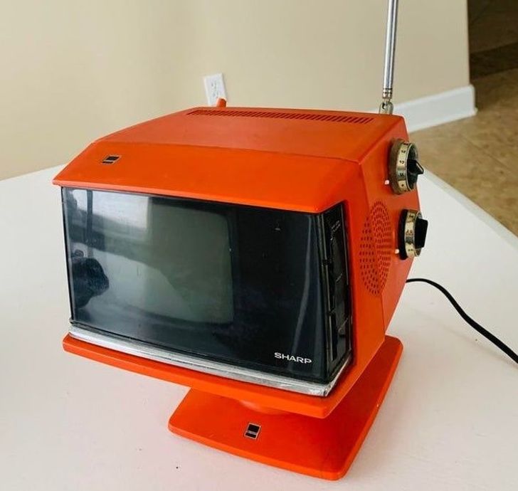 “I bought this 1970s black and white portable TV set for just $20. It still works!”