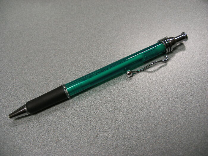 social etiquette rules - green ink pen