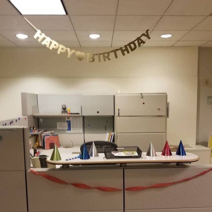 “In my covid vacant office, it's been this womans birthday for over a year.”