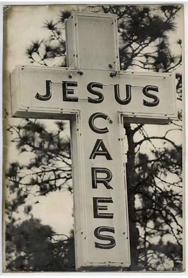 funny spelling fails - jesus scares cross sign