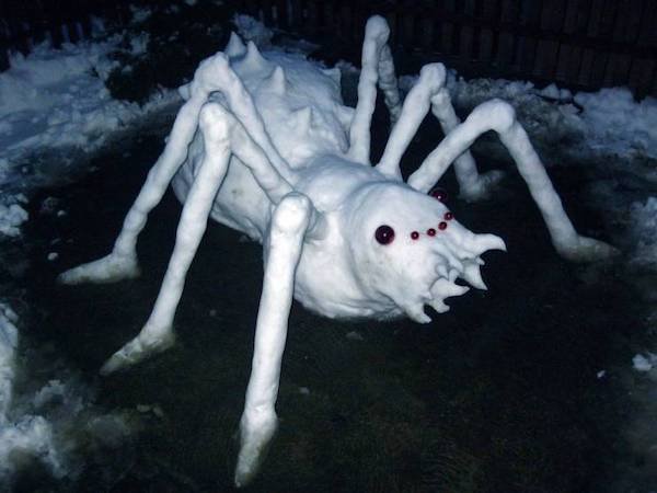 32 Cursed Images Filled With NOPE.